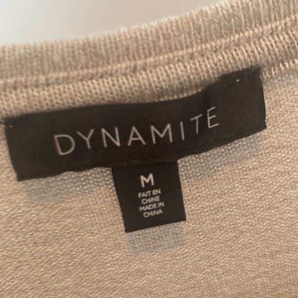 2/10$ Dynamite beige tunic - Picture 2 of 3
